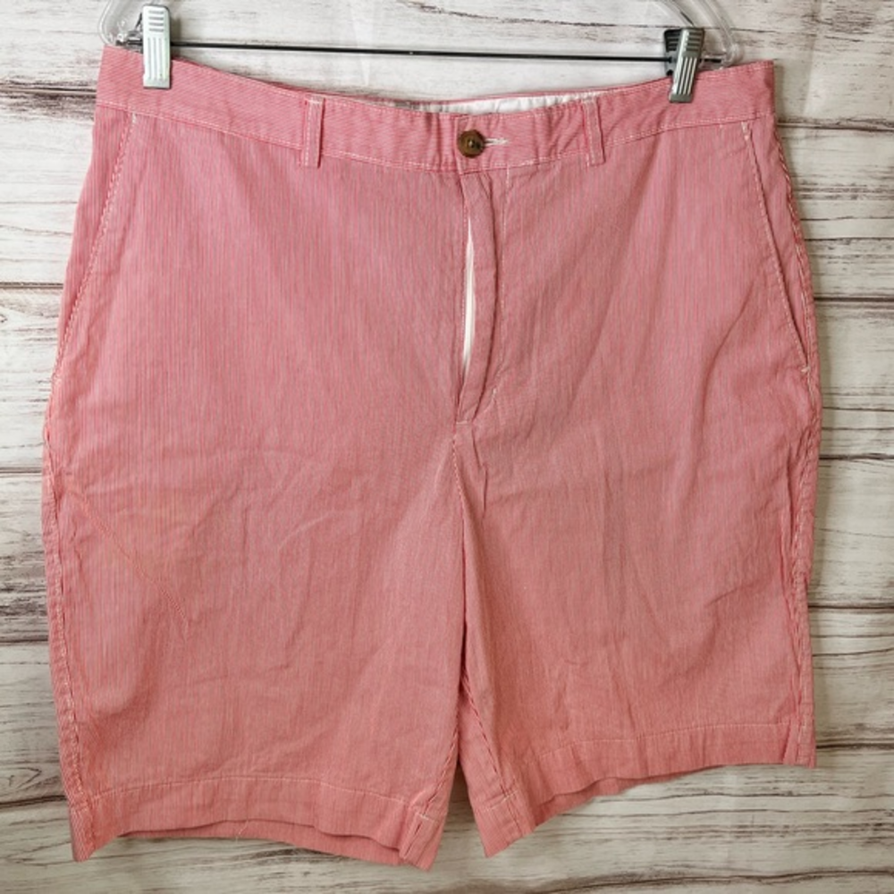 Banana‎ Republic Factory red white seersucker short size 36